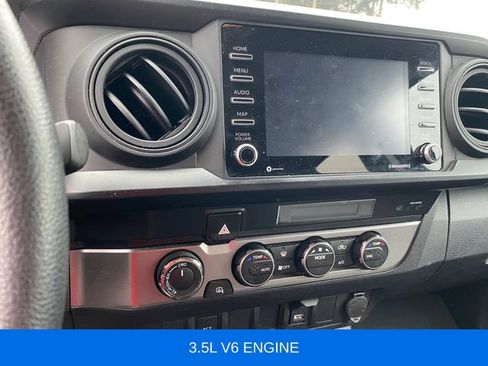 Used 2022 Toyota Tacoma SR AWD/4WD image 4