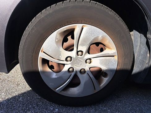 Used 2015 Honda Civic LX image 2