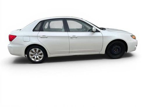 Used 2010 Subaru Impreza 2.5i image 7