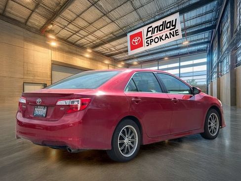 Used 2013 Toyota Camry SE FWD image 4