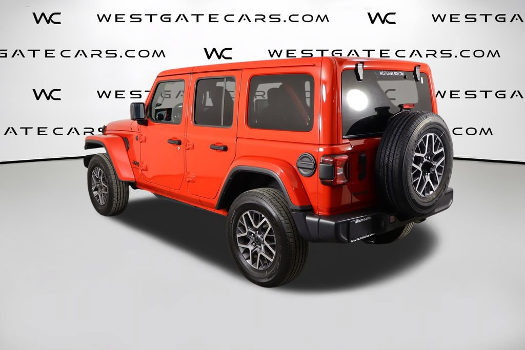Used 2026 Jeep Wrangler Unlimited Sahara AWD/4WD image 13