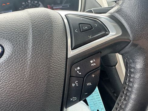 Used 2016 Ford Fusion SE w/ Equipment Group 202A image 18