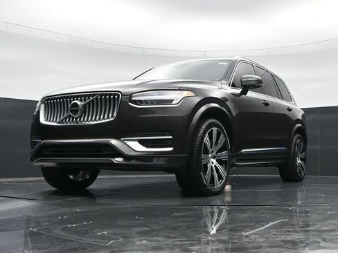 Used 2023 Volvo XC90 B6 Ultimate w/ Protection Package Premier AWD/4WD image 44