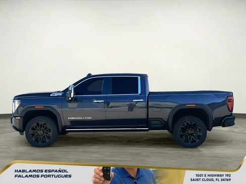 New 2026 GMC Sierra 2500 Denali w/ Denali Reserve Package image 3