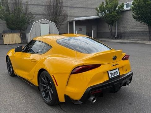 Used 2023 Toyota Supra RWD image 8