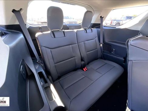 New 2026 Ford Explorer Active w/ Active Comfort Package RWD image 26