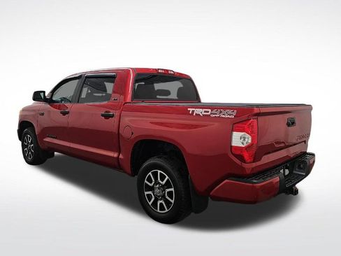 Used 2017 Toyota Tundra SR5 w/ TRD Off Road Package AWD/4WD image 5