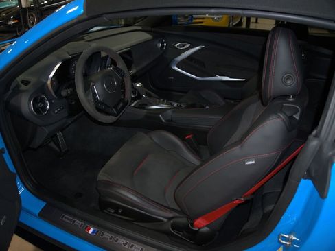 Used 2023 Chevrolet Camaro ZL1 image 35