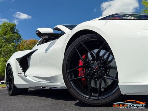 Used 2025 Chevrolet Corvette Z06 RWD image 75