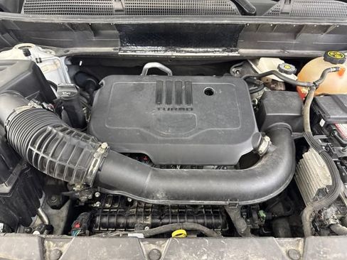 Used 2022 GMC Acadia SLE AWD/4WD image 22