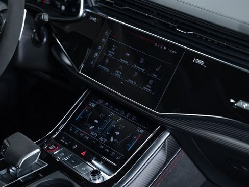 Used 2024 Audi RS Q8 AWD/4WD image 61