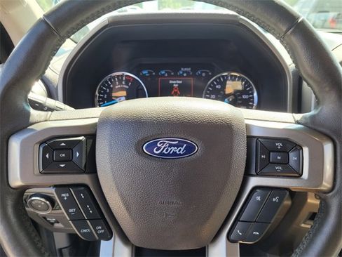 Used 2021 Ford Expedition XLT image 21