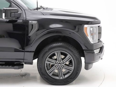 Used 2023 Ford F150 Lariat w/ Equipment Group 502A High image 3