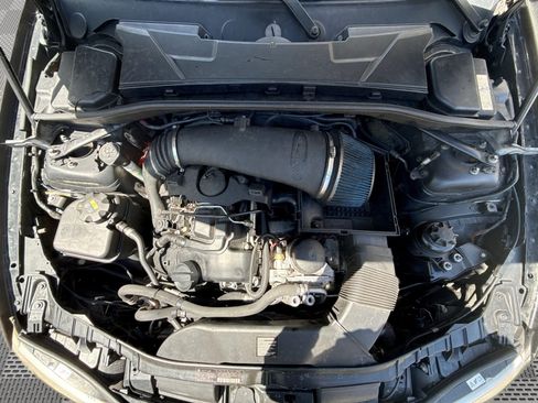 Used 2012 BMW 135i Convertible RWD image 17
