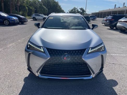 Used 2024 Lexus UX 250h FWD image 6
