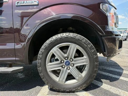 Used 2018 Ford F150 XLT w/ Equipment Group 302A Luxury AWD/4WD image 24