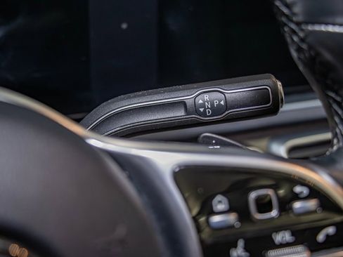 Certified 2022 Mercedes-Benz GLS 450 4MATIC image 17