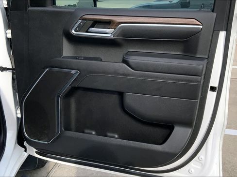 Certified 2023 Chevrolet Silverado 1500 RST w/ Rally Edition image 42