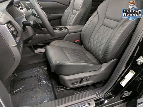 Used 2026 Nissan Rogue Platinum w/ Platinum Premium Package AWD/4WD image 11