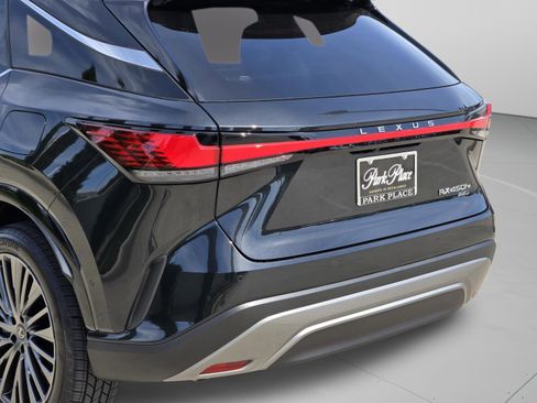Certified 2026 Lexus RX 450h AWD w/ Convenience Package image 38