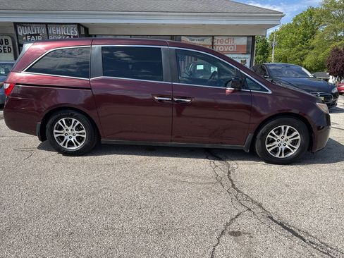 Used 2011 Honda Odyssey EX-L image 4