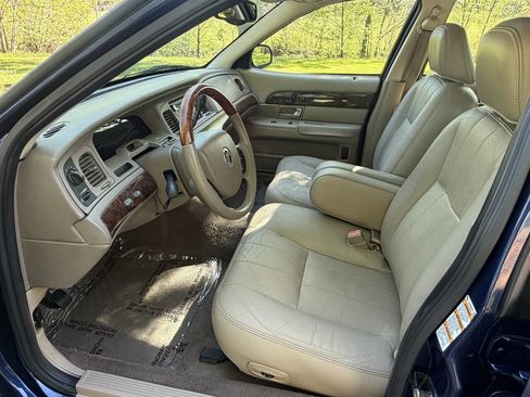 Used 2005 Mercury Grand Marquis LS RWD image 9