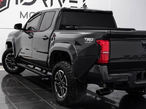 Used 2024 Toyota Tacoma TRD Sport image 14