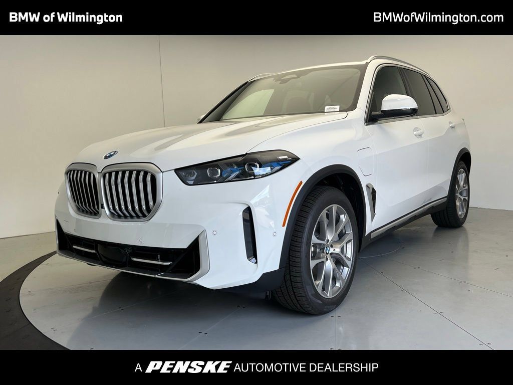 Used 2026 BMW X5 xDrive50e w/ Premium Package AWD/4WD image 1