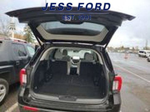 Used 2025 Ford Explorer Platinum w/ LUX Leather Package image 5