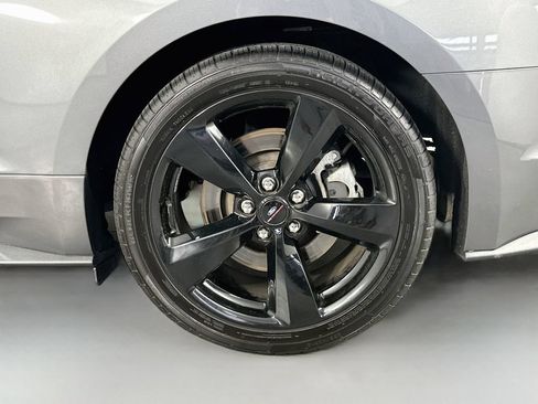Used 2022 Ford Mustang GT Premium w/ Equipment Group 401A RWD image 33