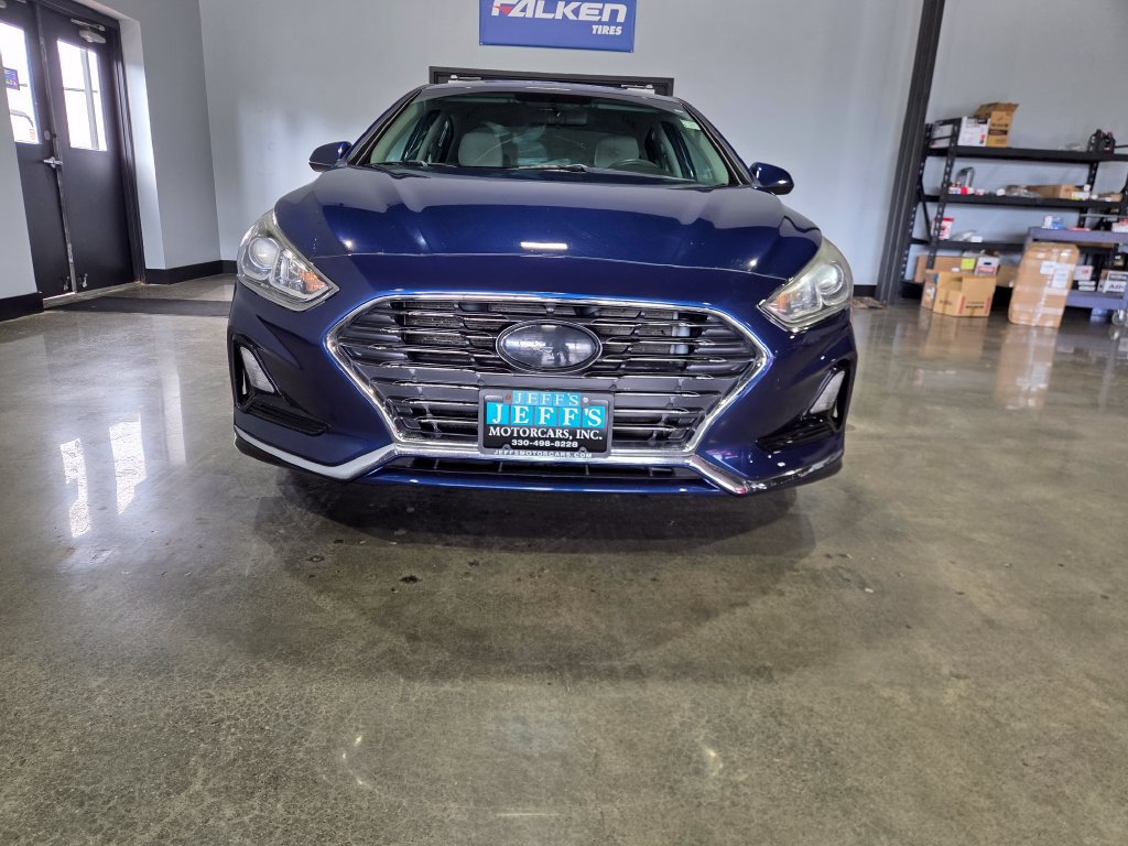 Used 2018 Hyundai Sonata SE FWD image 2