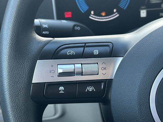 Certified 2025 Hyundai Tucson SEL AWD/4WD image 21