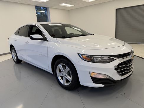 Used 2020 Chevrolet Malibu LS image 55