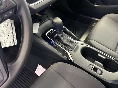 Used 2026 Toyota Corolla LE w/ LE Premium Package FWD image 21