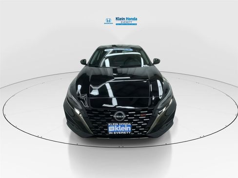 Used 2024 Nissan Altima 2.5 SR image 5