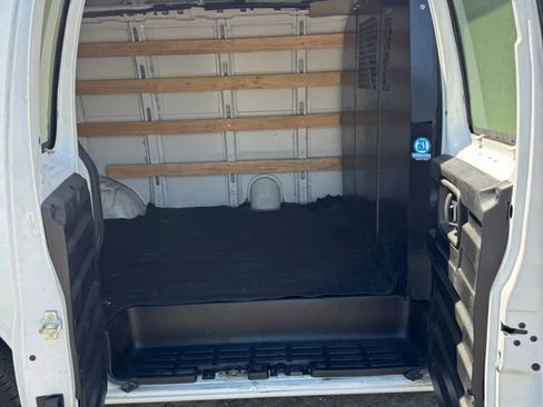 Used 2021 GMC Savana 2500 w/ Driver Convenience Package RWD image 13