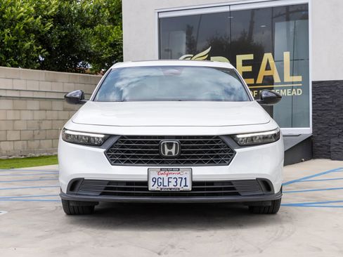 Used 2023 Honda Accord Sport image 4