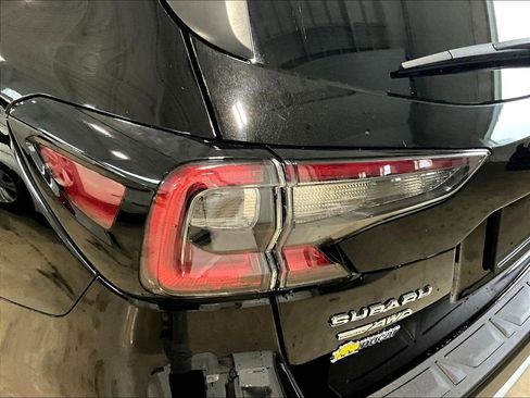 Used 2023 Subaru Outback Limited AWD/4WD image 33