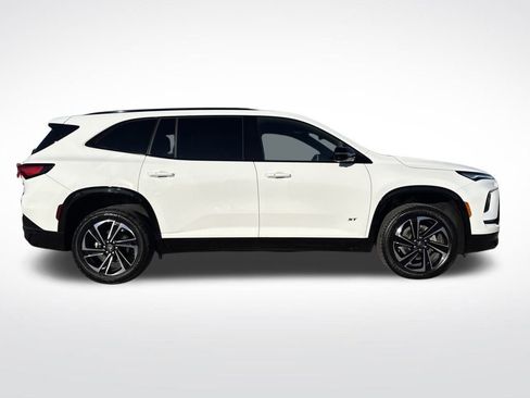 Used 2025 Buick Enclave Sport Touring image 8