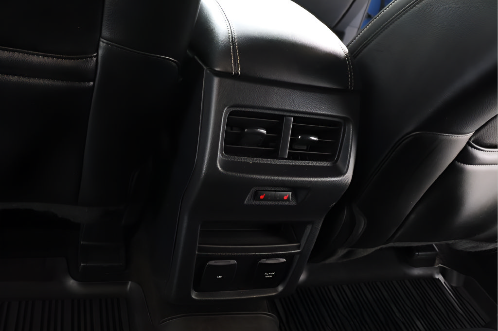Used 2019 Ford Edge ST w/ Equipment Group 401A AWD/4WD image 25