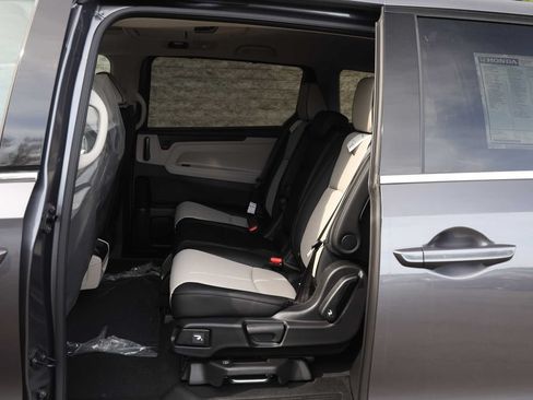 New 2026 Honda Odyssey Elite image 10