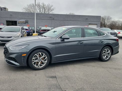 Used 2023 Hyundai Sonata SEL w/ Cargo Package image 2