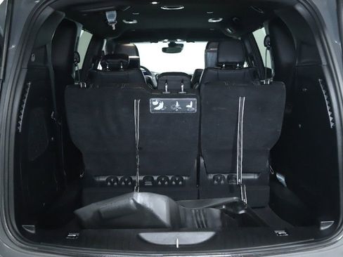 Used 2021 Chrysler Pacifica Touring-L w/ Uconnect Theater Family Group image 31