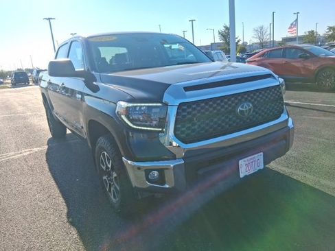 Used 2021 Toyota Tundra SR5 AWD/4WD image 6
