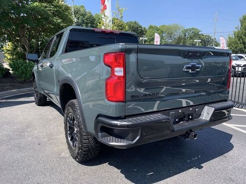Used 2025 Chevrolet Silverado 1500 ZR2 w/ Technology Package AWD/4WD image 6