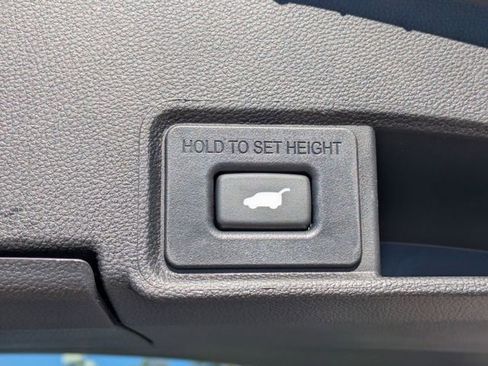 New 2026 Acura RDX SH-AWD image 11