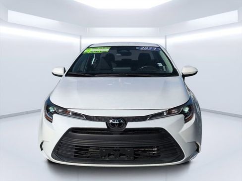 Used 2024 Toyota Corolla LE FWD image 8