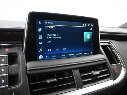 Used 2023 Chevrolet Suburban LT RWD image 13
