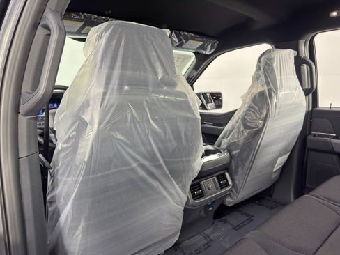 Used 2025 Ford F150 XLT w/ Equipment Group 301A Standard image 35