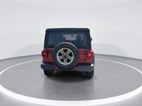 Used 2022 Jeep Wrangler Unlimited Sahara w/ Cold Weather Group image 7